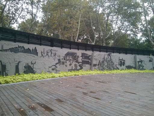 鲁迅公园浮雕