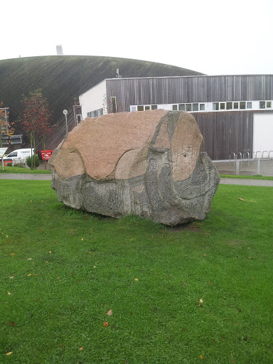 Mammoth Statue at Falkirk Wheel