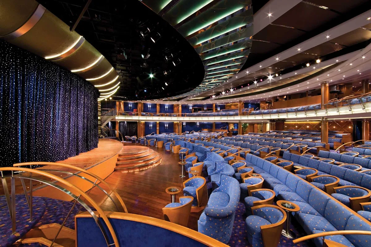 Regent-Seven-Seas-Voyager-Theater - Spend your evening enjoying a rousing cabaret show in the Constellation Theater when you sail on Seven Seas Voyager.
