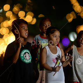 Tansan by Loida Cordova - Public Holidays Christmas