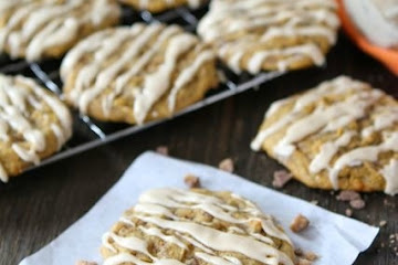 Pumpkin Toffee Cookies with Salted Caramel Glaze