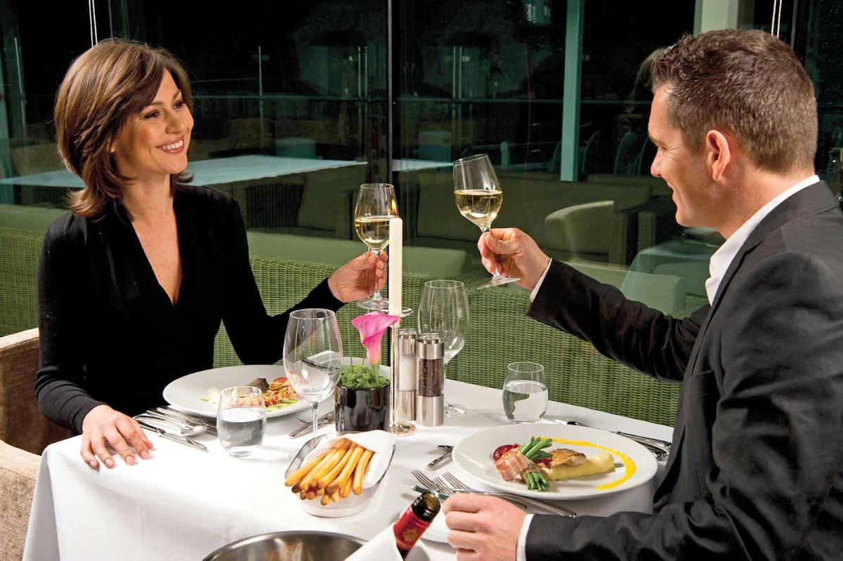 Scenic-Cruises-La-Rive-Dining - Couples checked into Danube Deck, Junior and Royal Suites can look forward to sumptuous dishes, chilled wine and a romantic atmosphere at Table La Rive aboard your Scenic sailing.