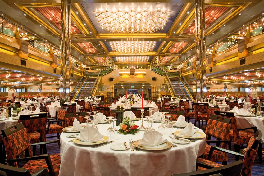 Costa-Serena-Vesta-restaurant - The Vesta restaurant, one of Costa Serena's main dining rooms.