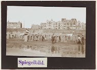 Strandstoelen op het strand in Zandvoort