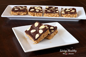 Almond Macaroon Bars