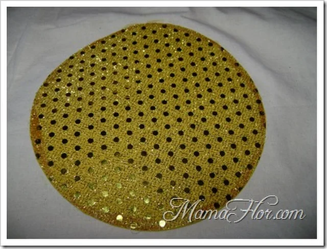 Fomys dorado en forma de círculo para decoración
