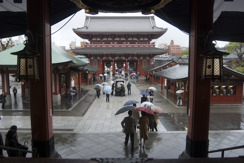 20080410_0104_shrineInside.jpg