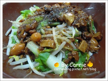 【南投小吃美食】源振發南投意麵v.s阿連扣仔嗲