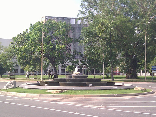 Independence Avenue Fountain
