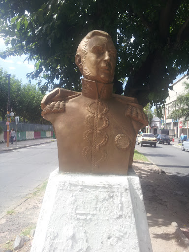 Bust of Gral. San Martin