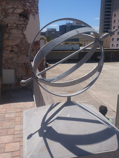 Iron Globe