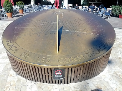 Monument Plaça de les Constel.lacions