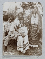 Hindustani Women with Children