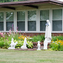 Mary and Her Lambs Statues