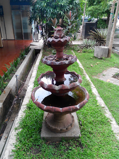 Pkh Water Fountain