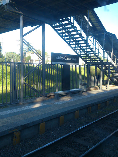 Estación De Trenes Isidro Casanova
