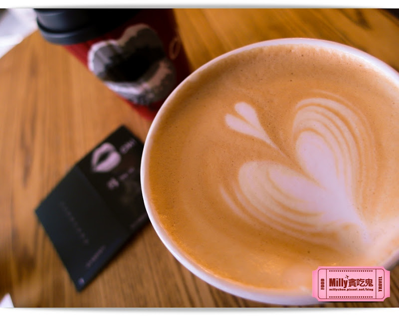 高雄鼓山║握咖啡(Oh!Cafe)。台灣第一位世界烘豆冠軍咖啡~滴滴香醇