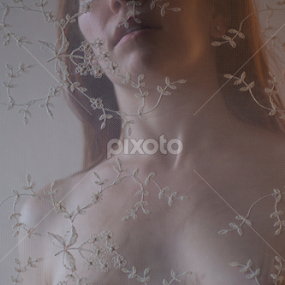 Kitty by Gary Mitchell - People Portraits of Women