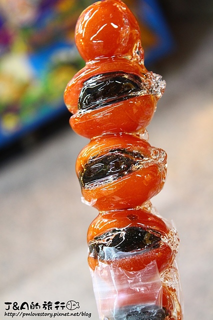 【基隆廟口】牛B葫蘆王--糖葫蘆也可以選擇口味唷!另外還有透心涼的冰棍糖葫蘆!