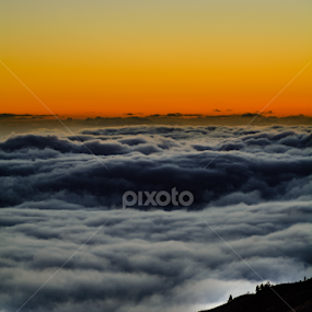 Mar de Nubes. Sea of Clouds. by Martín Silva Cosentino - Landscapes Cloud Formations