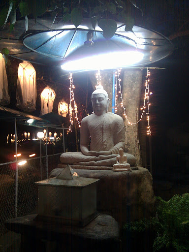 Statue of Buddha Near Ganemulla Police station