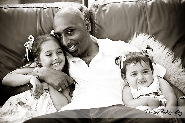 [Family_Portraits021[3].jpg]
