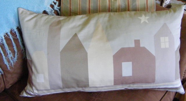[pillow from Ikea[3].jpg]