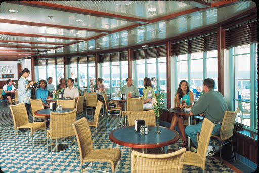 Brilliance-of-the-Seas-Seaview-Cafe - The popular Seaview Café, on deck 12 of Brilliance of the Seas, serves burgers and deli sandwiches from noon to 3 pm and 9 pm to 2 am.