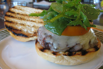 Bella Pienza Burgers