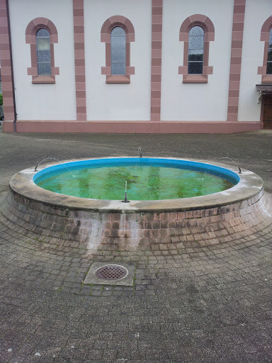 Brunnen der Katholischen Kirche Sissach