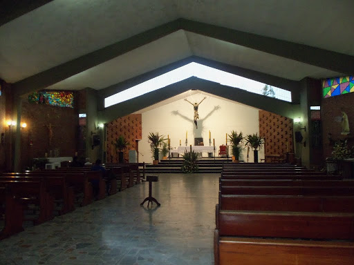 Iglesia De La Virgen De Fatima