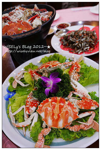 魚村活海鮮＠秋嚐蟹肥好時節，蒸炒煮炸皆美味 (教你辨示並飽嚐多種萬里蟹料理)