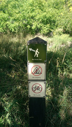 Red Rocks Trail Marker