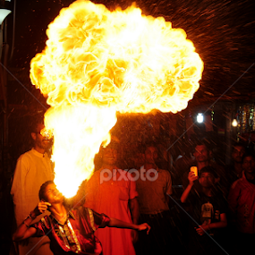 Expressing internal strength... by Arijit Das - People Street & Candids