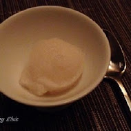 【台北國賓大飯店】A Cut 牛排館