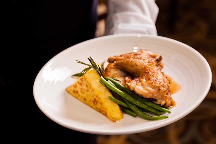 Royal Caribbean menu options include free-range chicken as well as gluten-free and vegan/vegetarian dishes. 