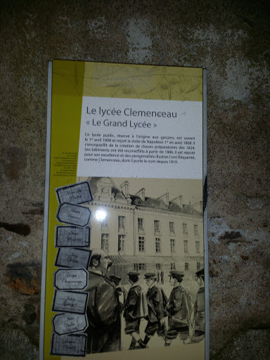 Lycée Clemenceau Plaque Historique