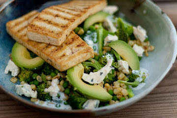 Spiced Tofu with Broccoli and Blue Cheese Salad