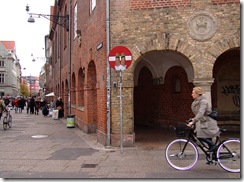 1800716861_201b4cca8c