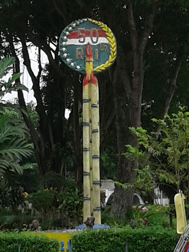Tugu Bambu RI 50