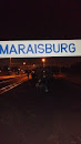 Maraisburg Metro Station Platform