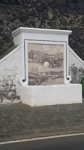 1928 - Public Water Fountain From the Village