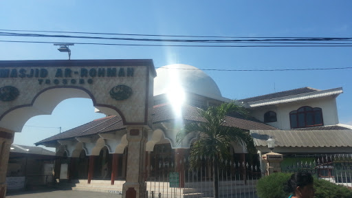 Masjid Ar-Rohman, Raya Trosobo