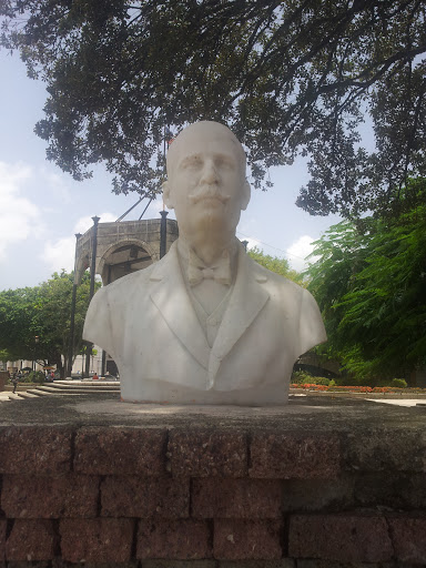 Busto Federico Garcia Godoy