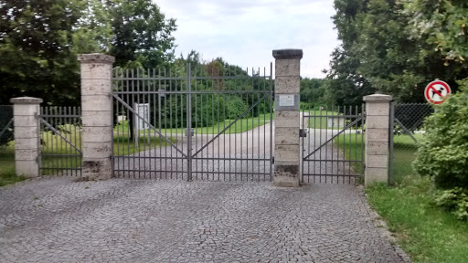 Eingang Süd Südfriedhof