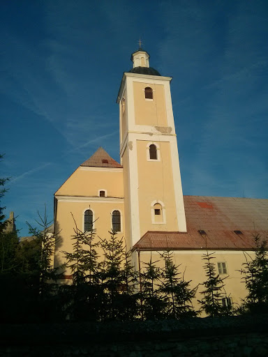 Kostol V Beckove