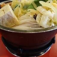 老先覺麻辣窯燒火鍋(台中清水店)
