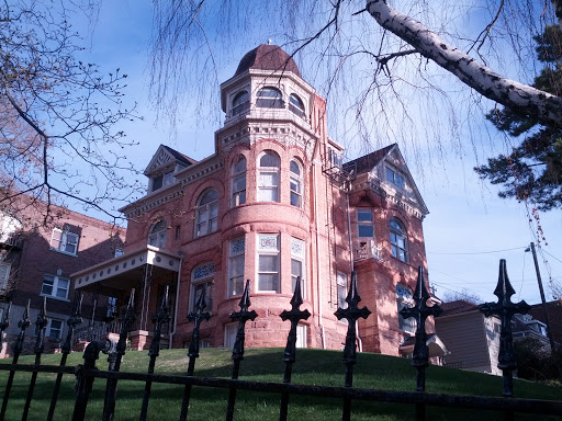 Historic Evan's Mansion