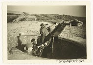 Drie Wehrmachtsoldaten in een bunker
