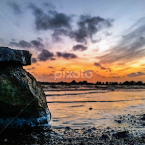 Eveing Beauty  by MaSs Balasooriya - Landscapes Waterscapes